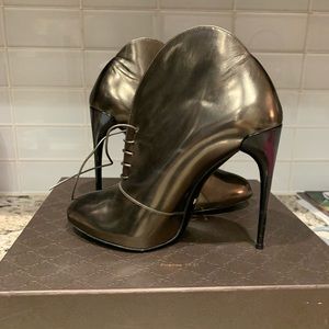 Authentic Gucci Designer shoes